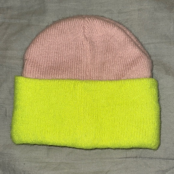 Steve Madden Pink and Yellow Beanie - Picture 3 of 4